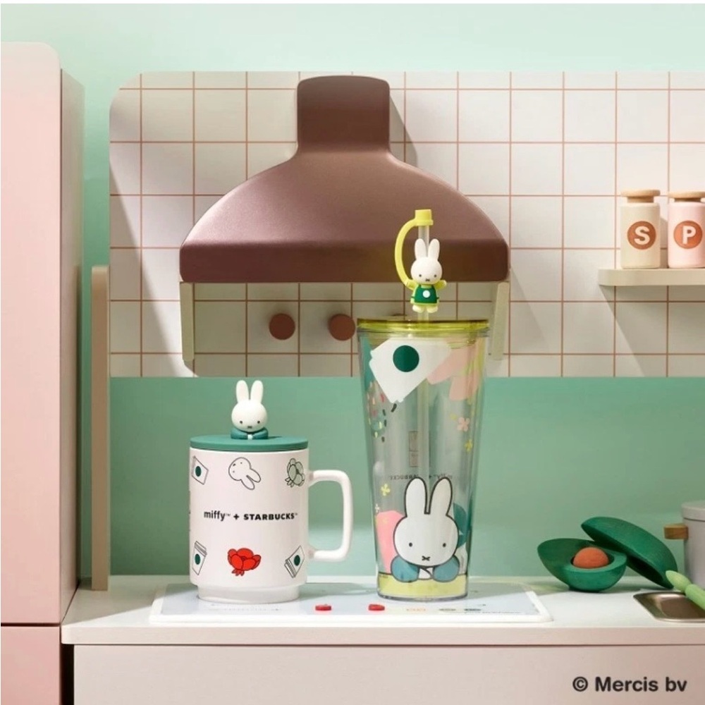 Miffy x Starbucks Water Cup with Straw - Picture 3 of 8